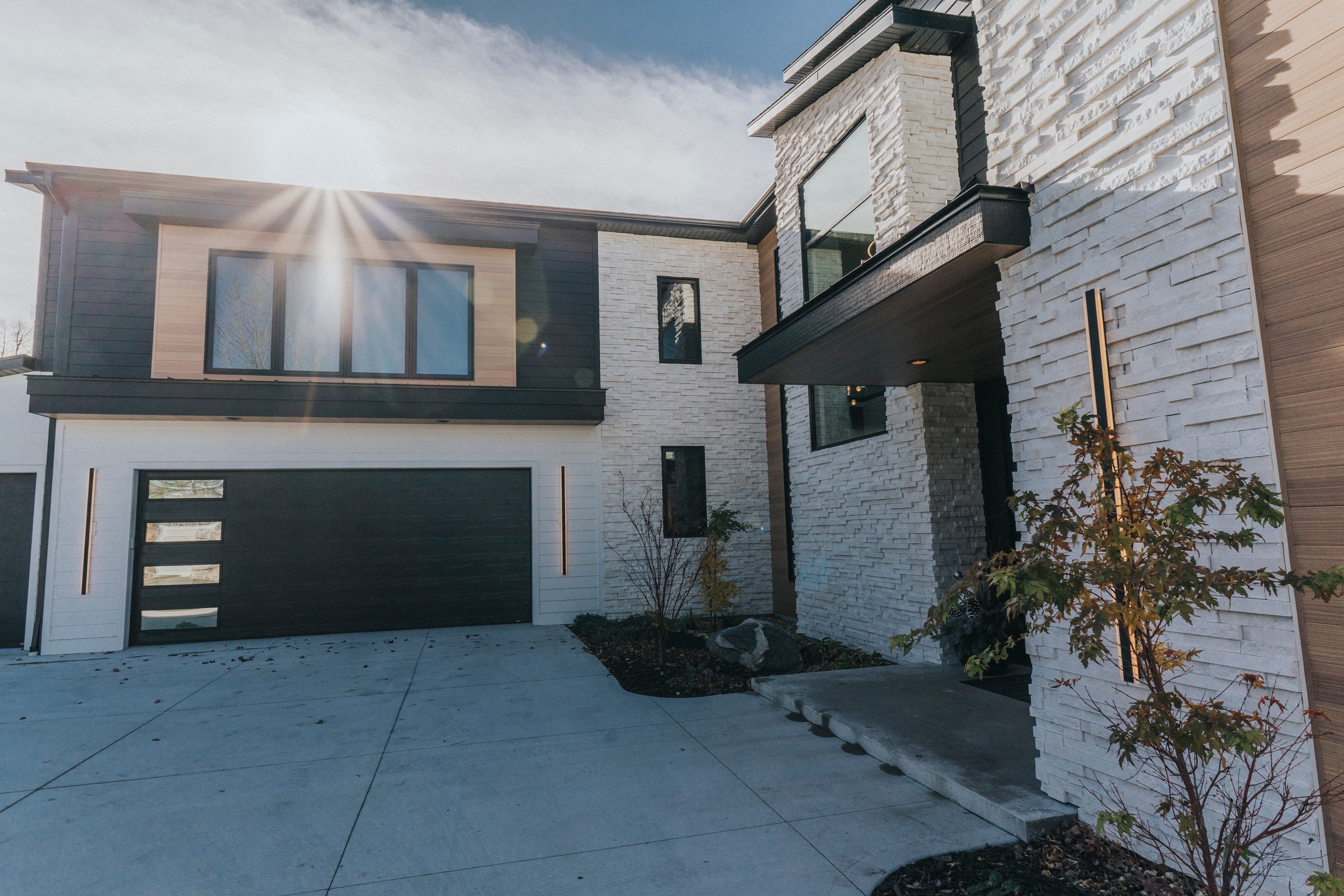 Quality custom home entry built by Ver Woert Construction lakefront design-build West Michigan